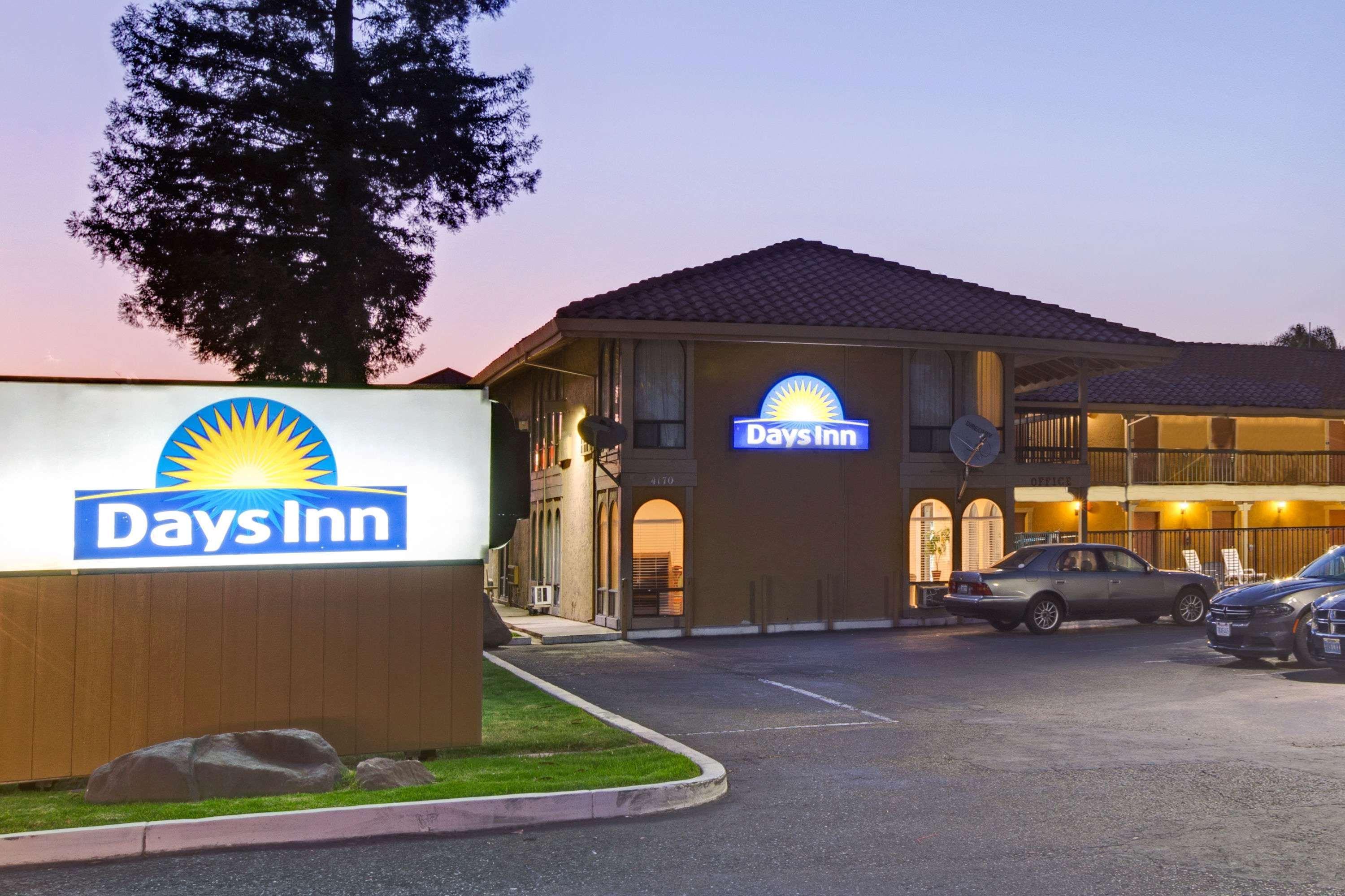 Days Inn By Wyndham San Jose Convention Center Exterior foto